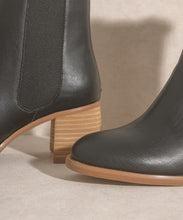 Load image into Gallery viewer, OASIS SOCIETY Cora - Low Ankle Bootie
